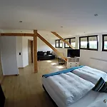 Landgasthof Ralinger Hof Отель Ralingen