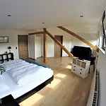 Landgasthof Ralinger Hof Отель Ralingen